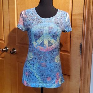 NWT LOVE ROCKS Tshirt